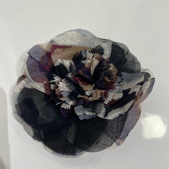 Vintage Chanel Brooch - Picture 7 of 14